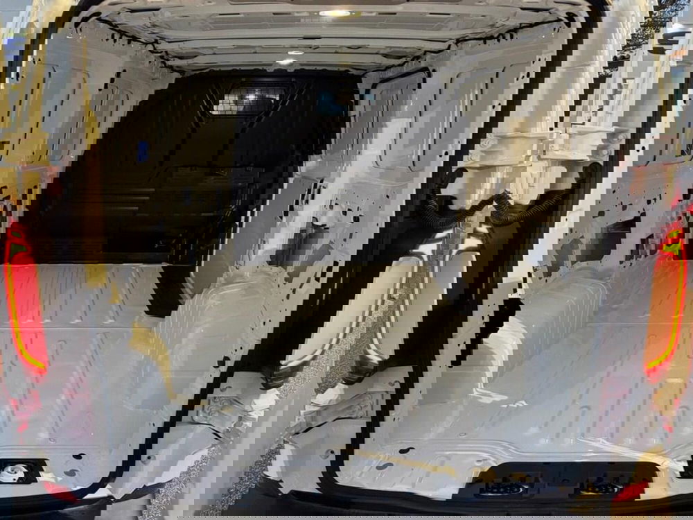 Volkswagen Veicoli Commerciali Transporter Furgone nuova a Ravenna (9)