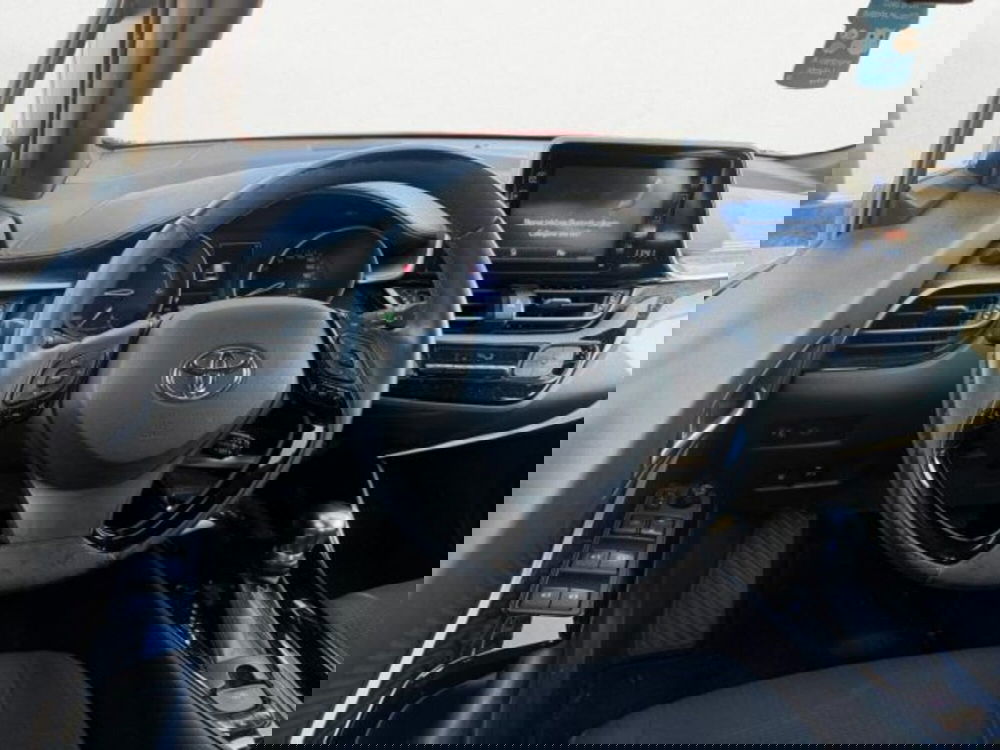 Toyota Toyota C-HR usata a Treviso (15)