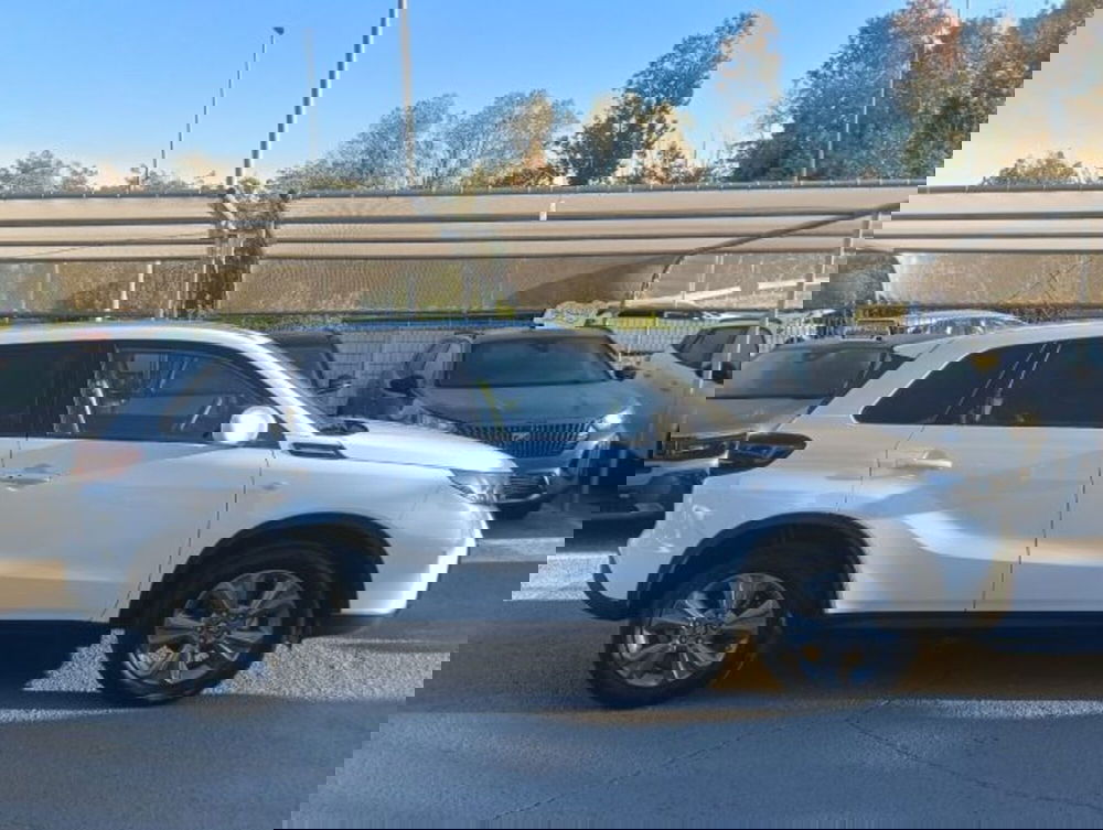 Suzuki Vitara nuova a Brescia (4)