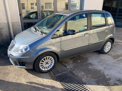 Lancia Musa 1.3 Mjt 95 CV DFN Platinum del 2012 usata a Agrigento