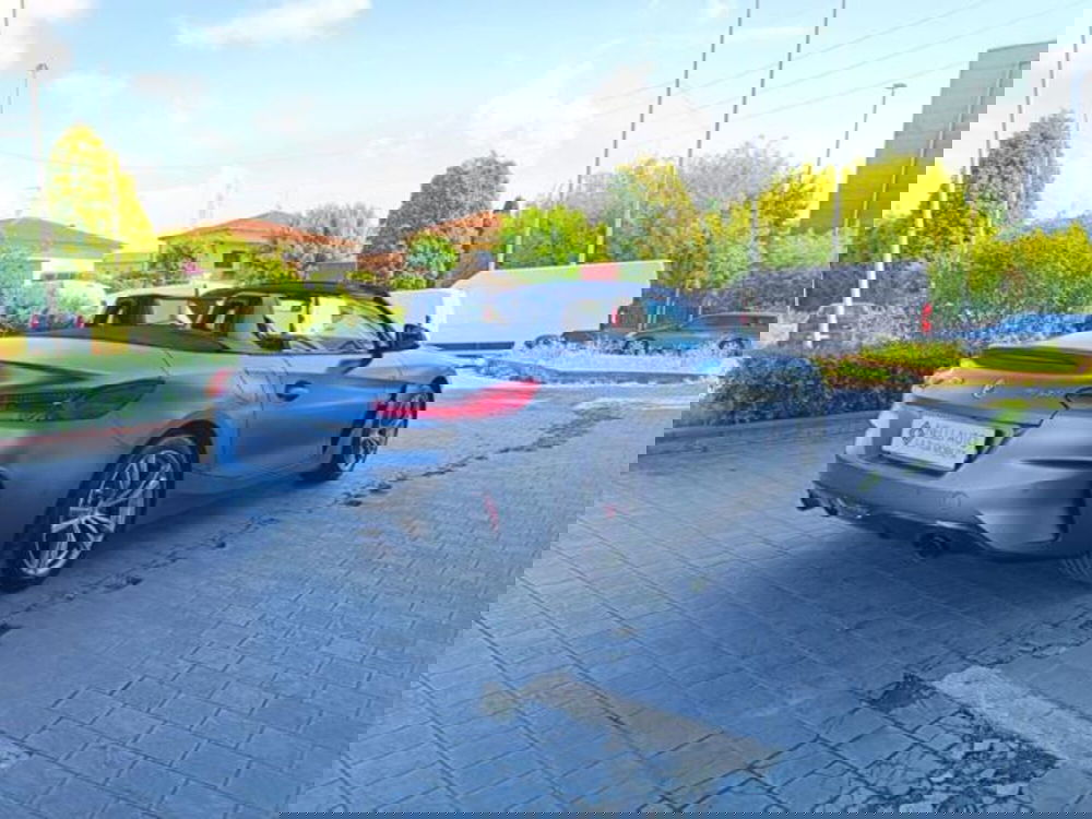 BMW Z4 Cabrio usata a Pisa (13)