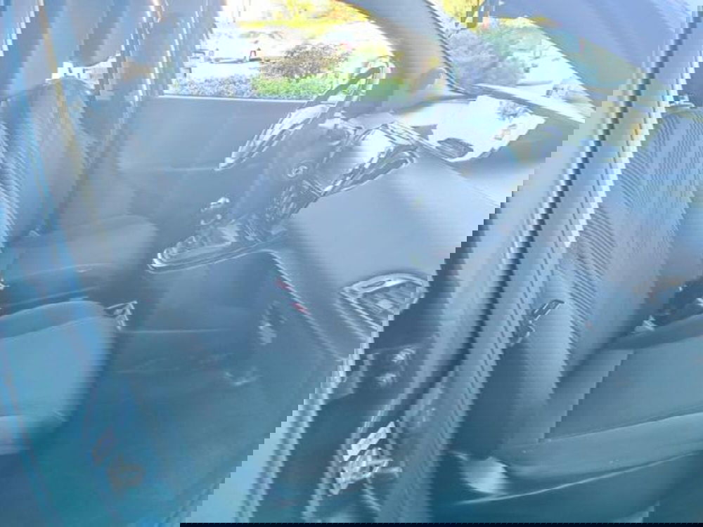 Lancia Ypsilon usata a Pisa (17)