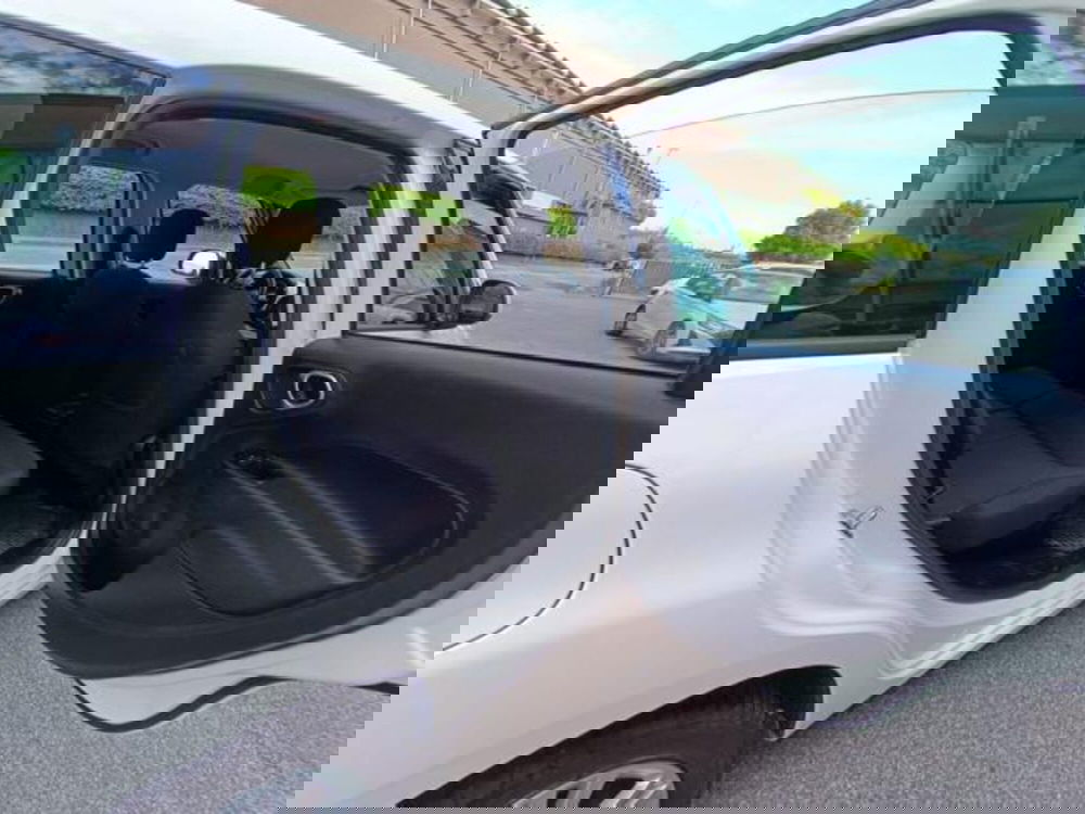 Fiat 500L usata a Pisa (11)