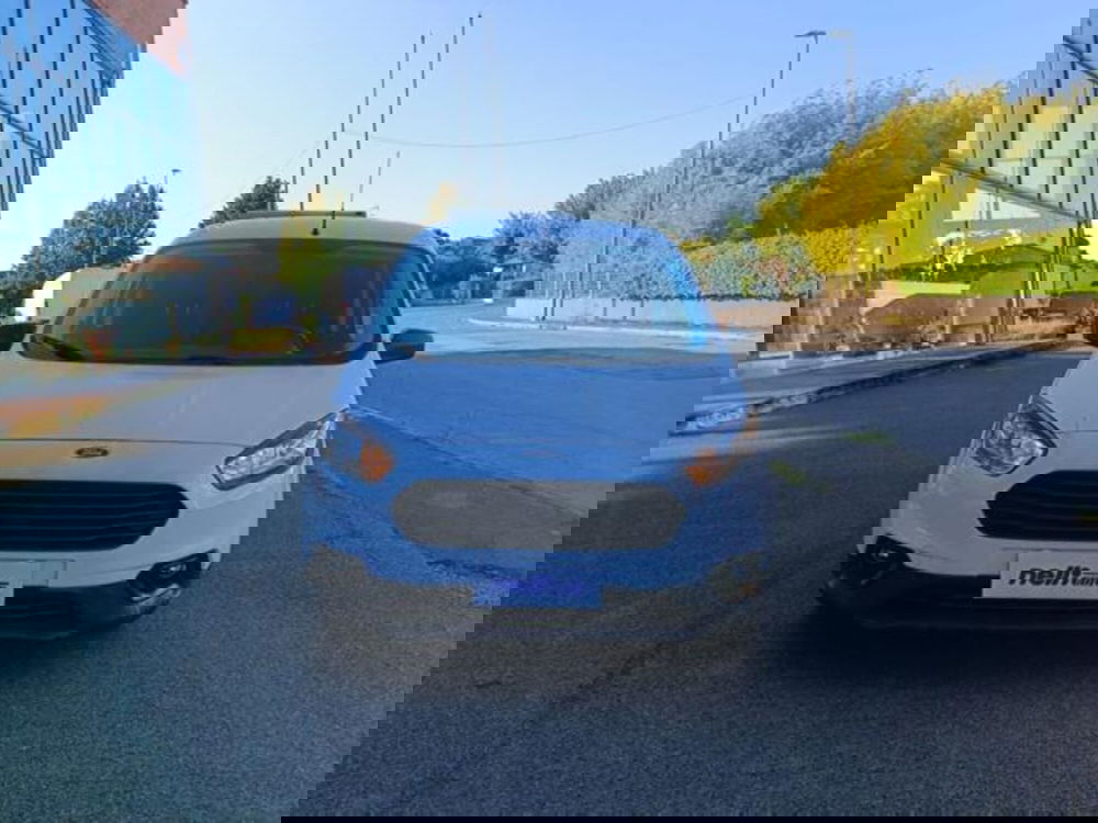 Ford Transit Courier usata a Pisa (12)
