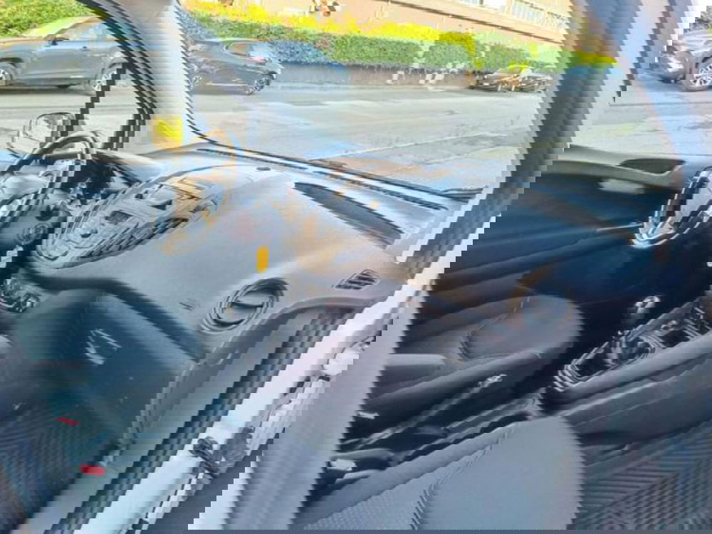 Ford Transit Courier usata a Pisa (16)