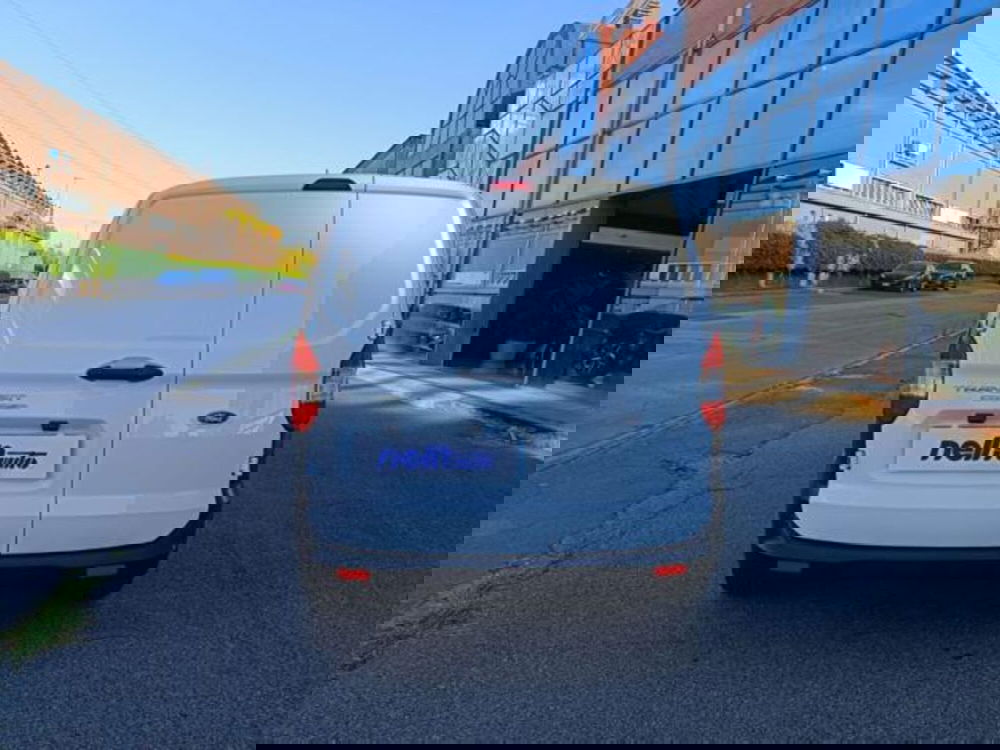 Ford Transit Courier usata a Pisa (6)