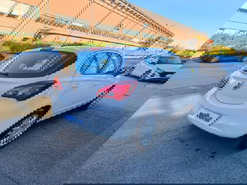 Opel Corsa usata a Pisa (9)