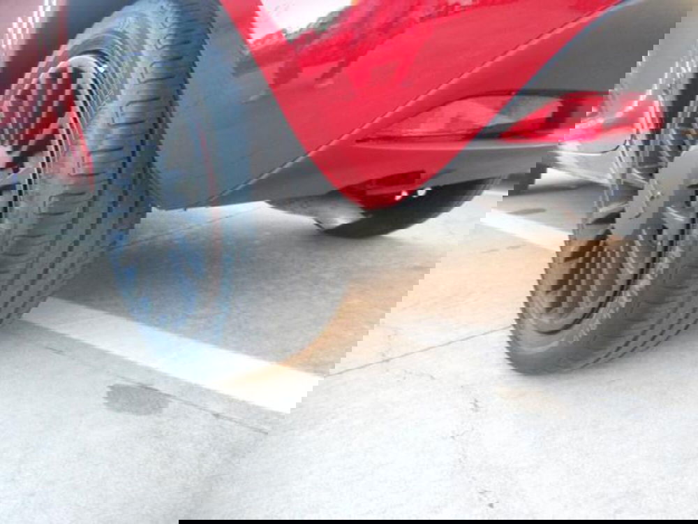 Lancia Ypsilon usata a Pisa (17)