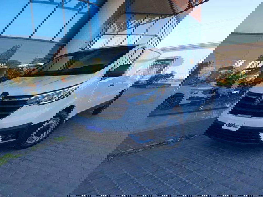 Renault Trafic Furgone usata a Pisa