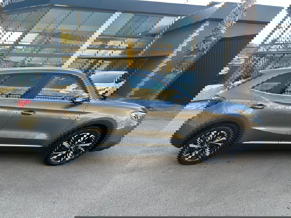 Mg ZS usata a Napoli (6)