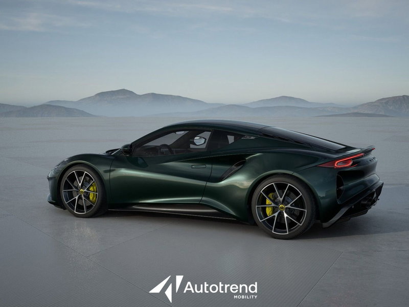 Lotus Emira nuova a Bari (8)