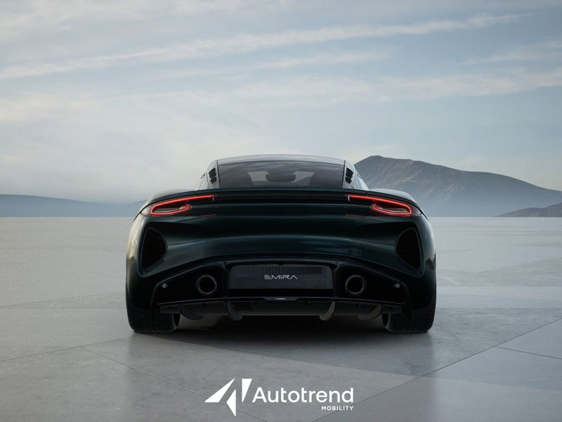 Lotus Emira nuova a Bari (9)
