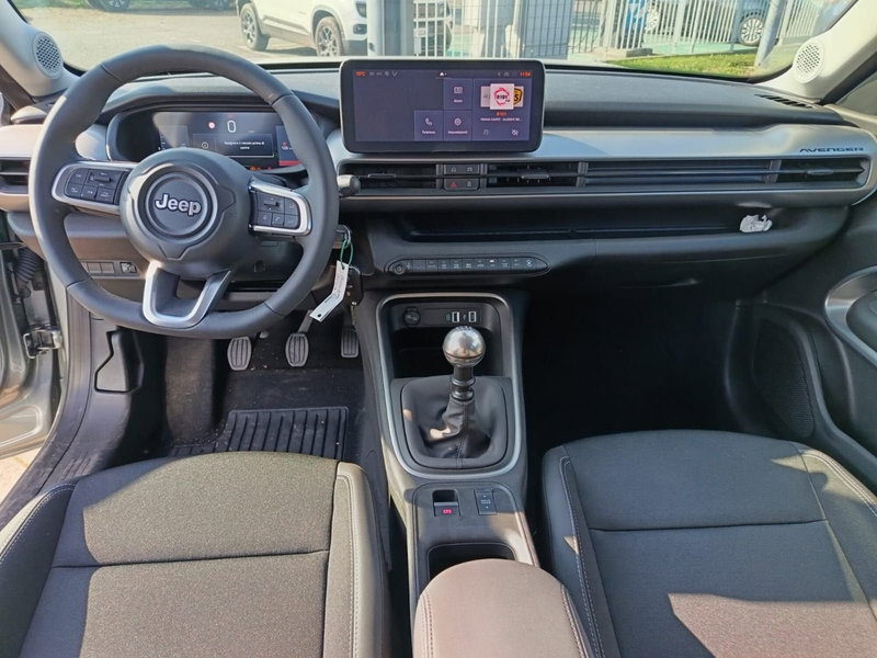 Jeep Avenger nuova a Alessandria (14)
