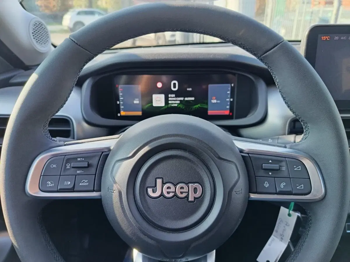 Jeep Avenger nuova a Alessandria (16)