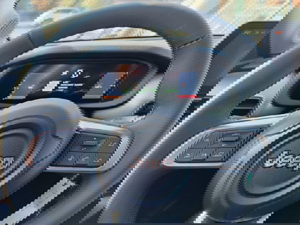 Jeep Avenger nuova a Alessandria (16)