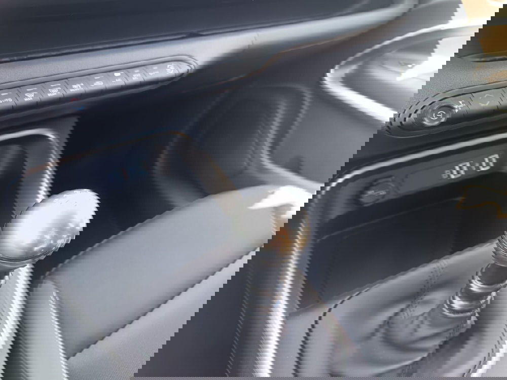 Jeep Avenger nuova a Alessandria (19)