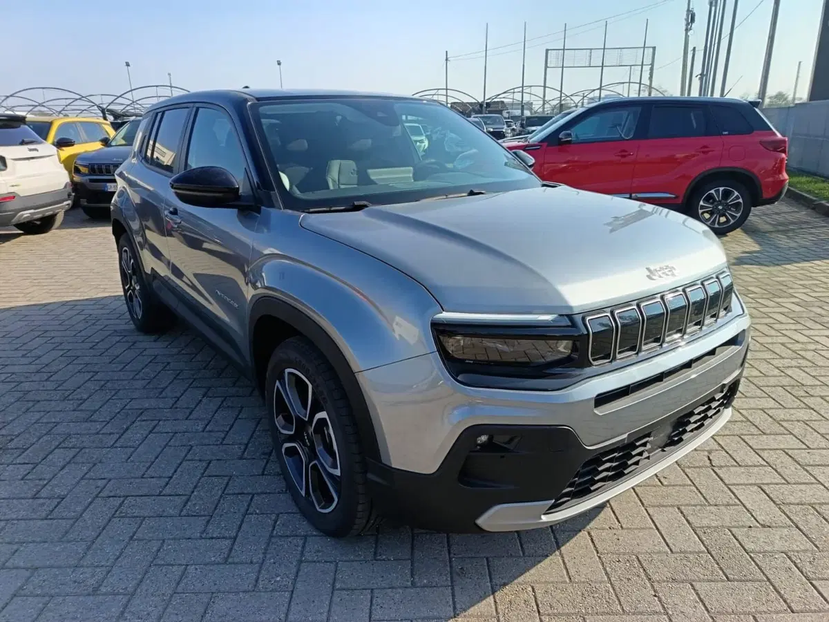 Jeep Avenger nuova a Alessandria (3)