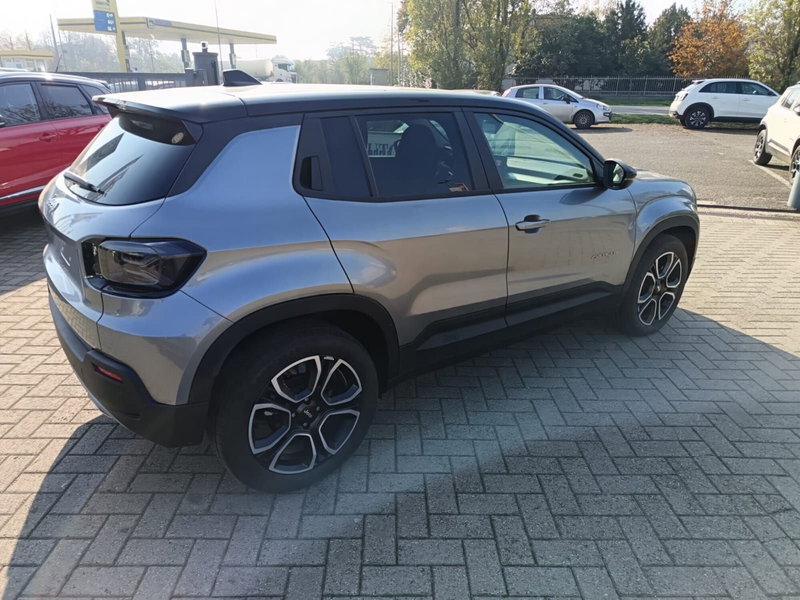 Jeep Avenger nuova a Alessandria (5)