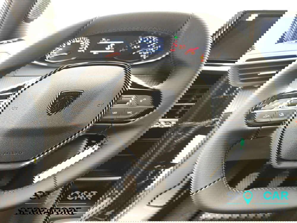 Peugeot 2008 nuova a Como (17)