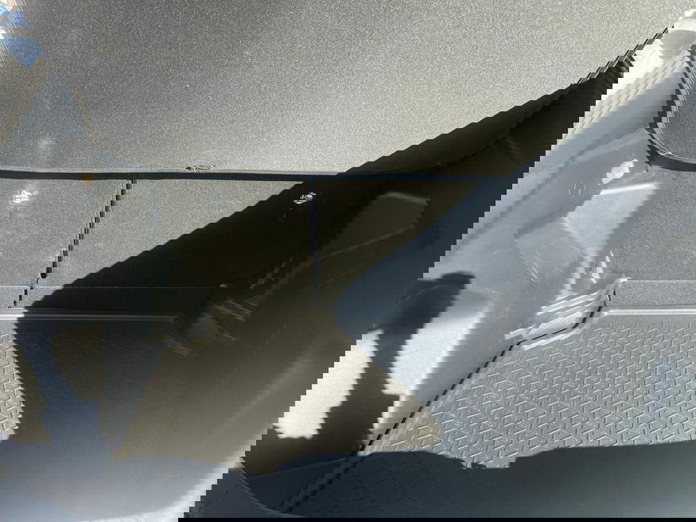 Toyota Yaris Cross usata a Lecco (12)