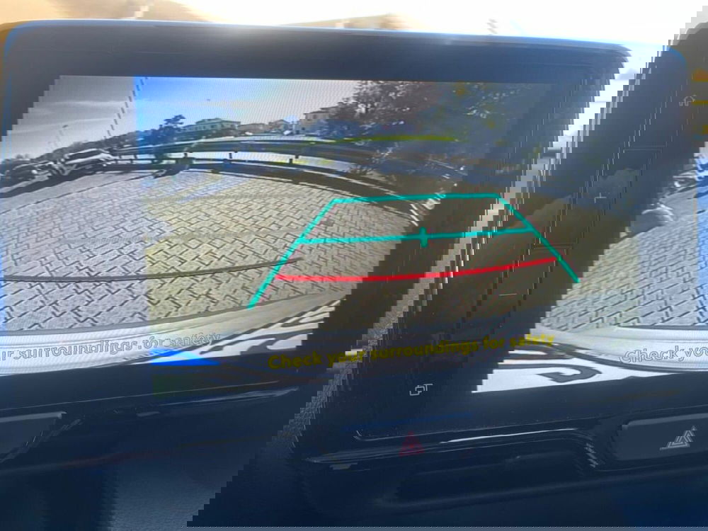 Toyota Yaris Cross usata a Lecco (15)