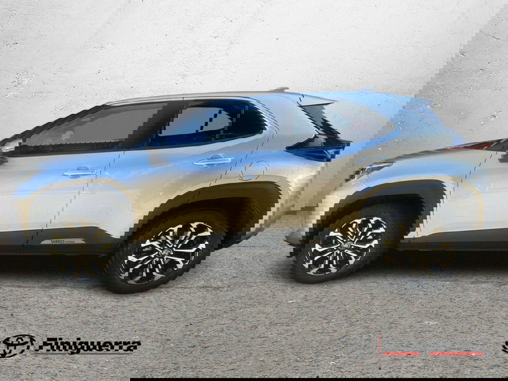 Toyota Yaris Cross usata a Lecco (7)
