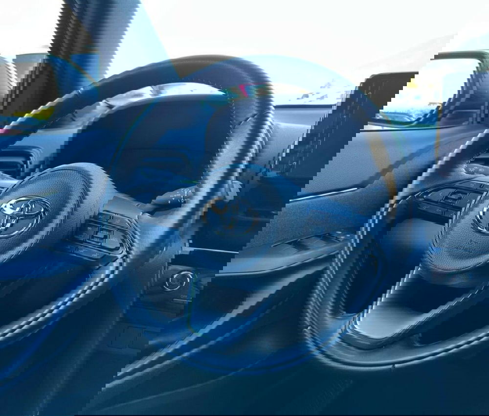 Toyota Yaris Cross usata a Sondrio (15)