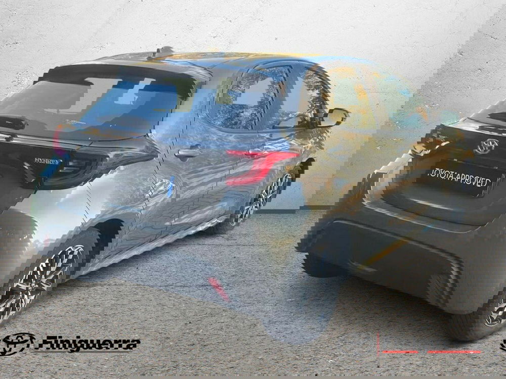 Toyota Yaris usata a Lecco (5)