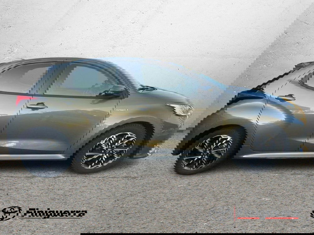 Toyota Yaris usata a Lecco (6)