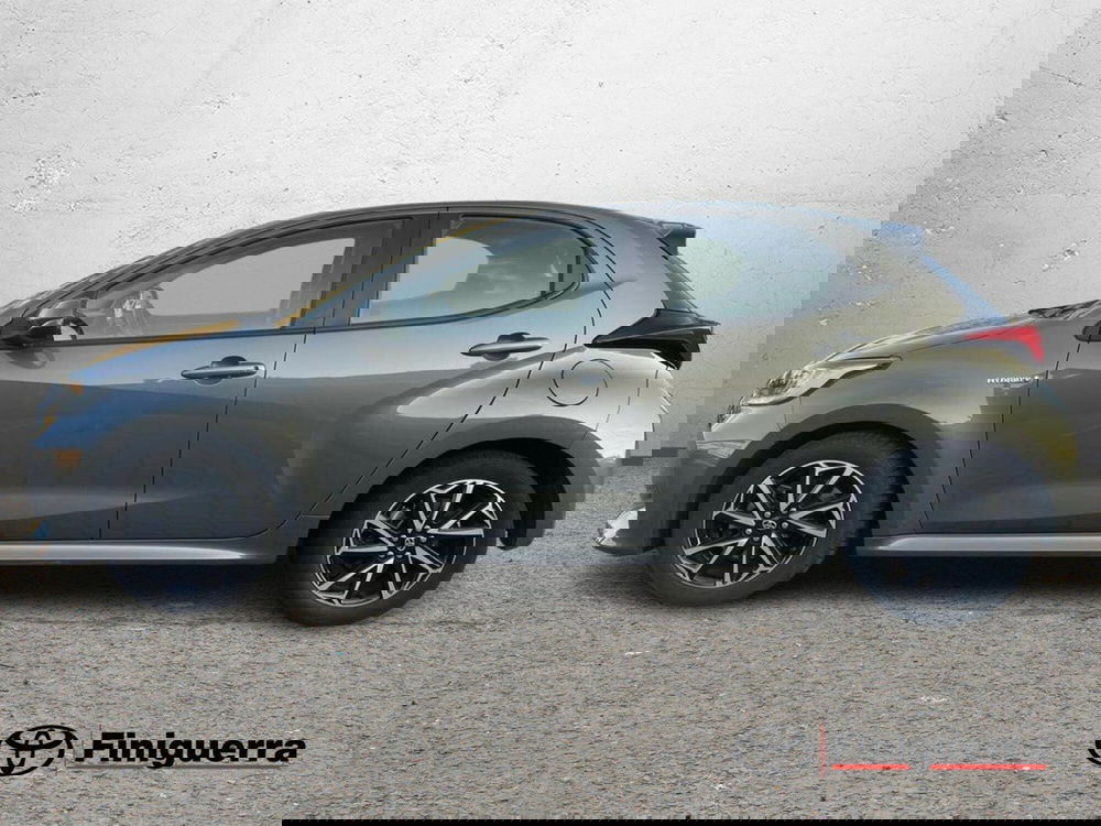 Toyota Yaris usata a Lecco (7)