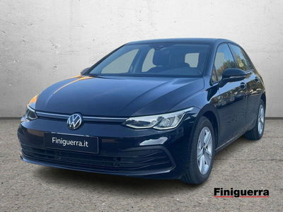 Volkswagen Golf 2.0 TDI DSG SCR Life del 2023 usata a Osnago
