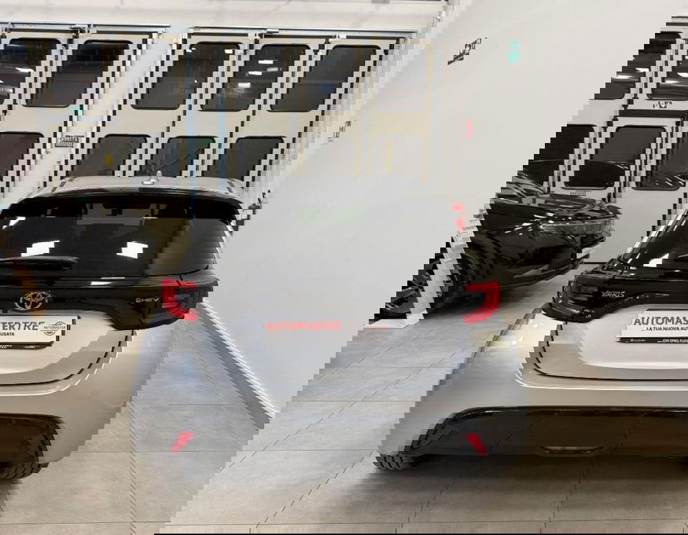 Toyota Yaris nuova a Ferrara (3)