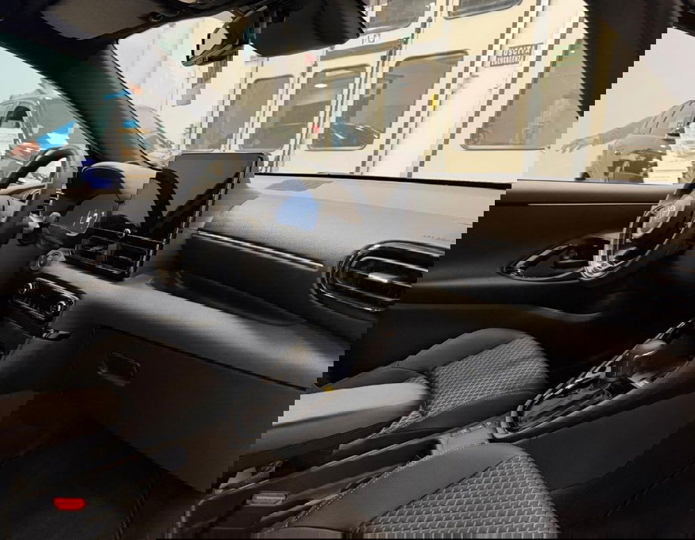 Toyota Yaris nuova a Ferrara (4)