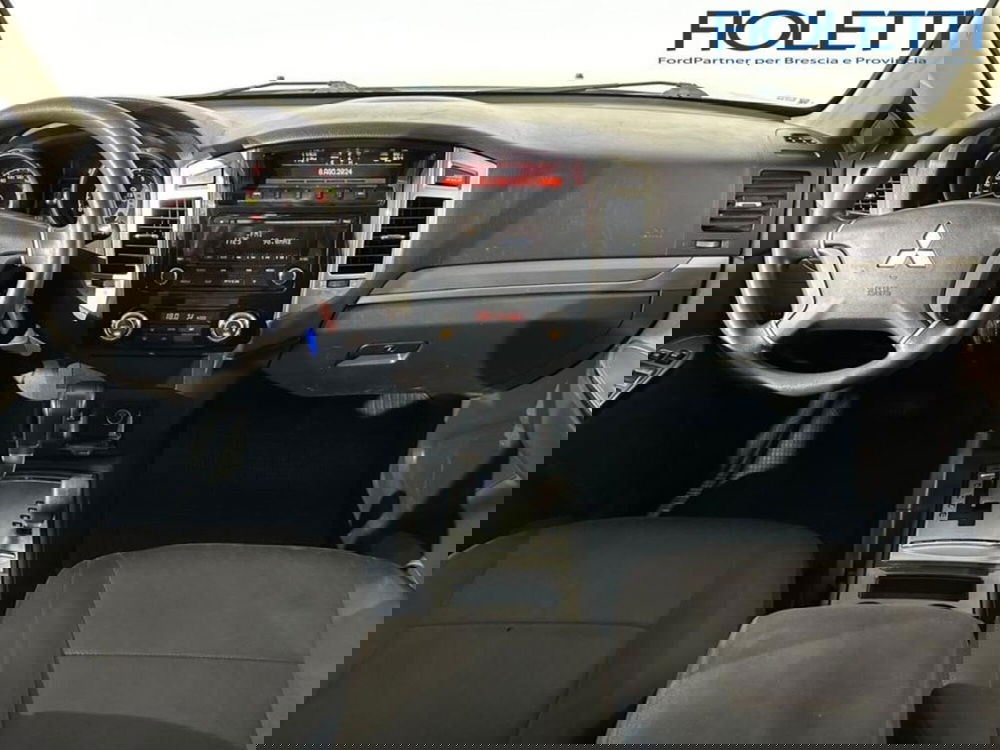 Mitsubishi Pajero usata a Brescia (6)
