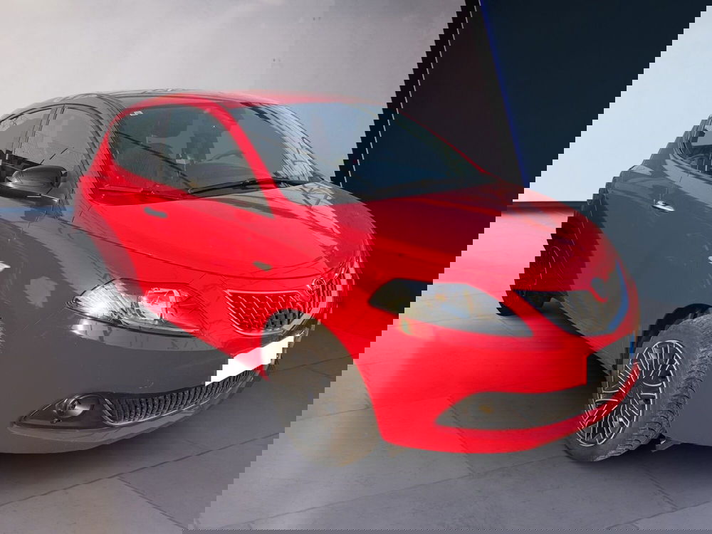 Lancia Ypsilon usata a Torino (3)