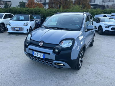 Fiat Panda 1.0 FireFly S&amp;S Hybrid City Cross del 2020 usata a Milano