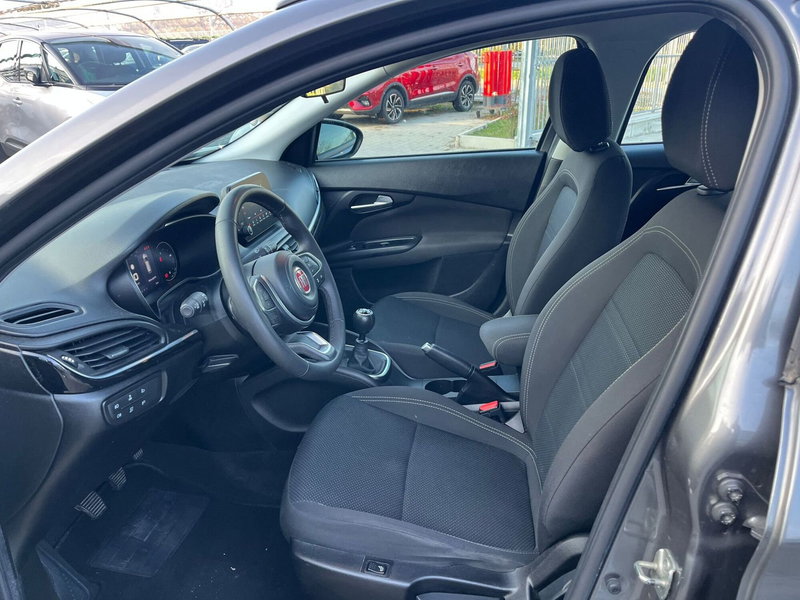 Fiat Tipo Station Wagon usata a Milano (11)