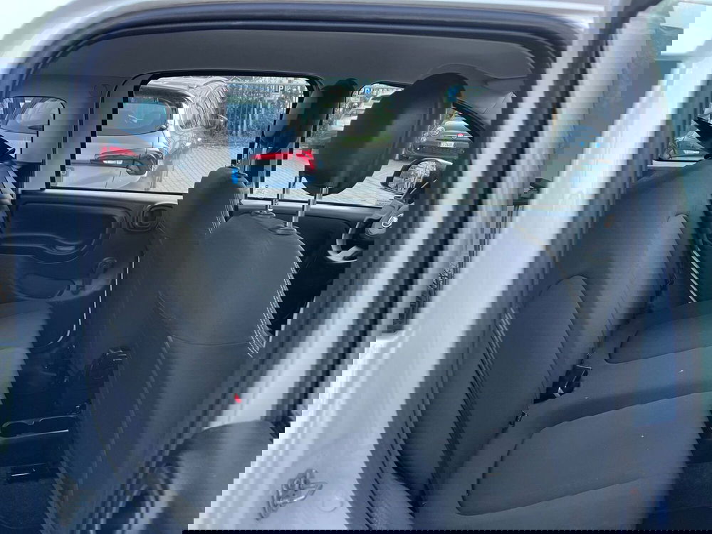 Fiat Panda Cross usata a Milano (13)