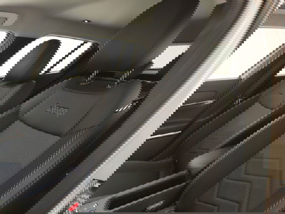 Jeep Avenger usata a Caserta (17)