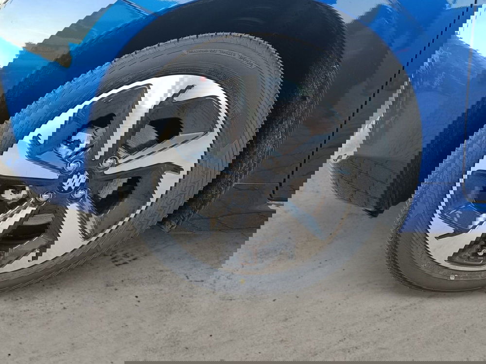 Suzuki Swift nuova a Prato (17)