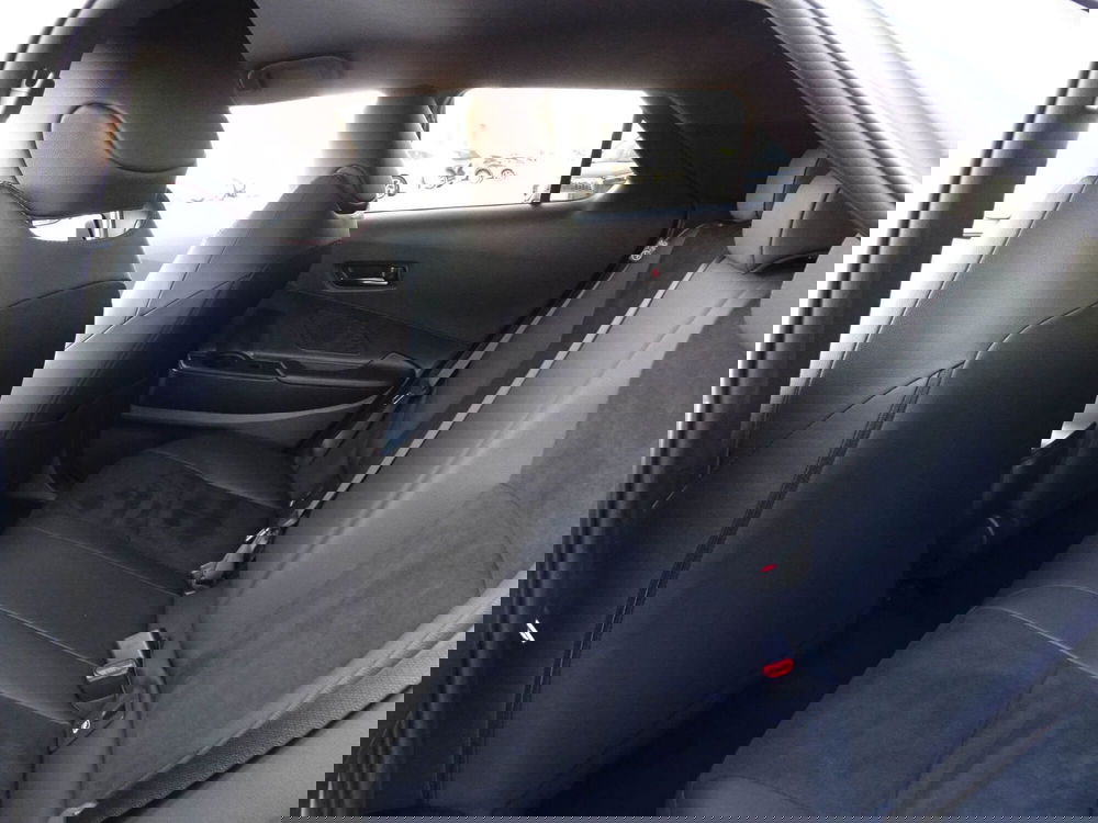 Toyota Toyota C-HR usata a Treviso (9)