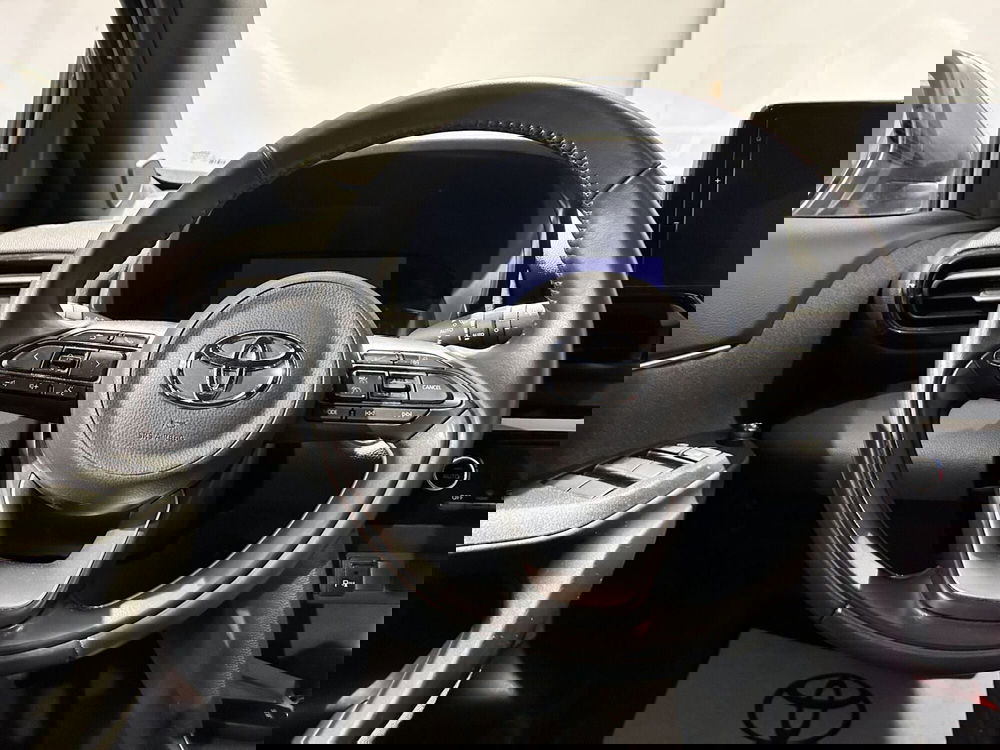 Toyota Yaris Cross usata a Milano (10)