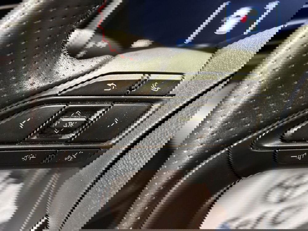 Toyota Yaris GR Sport usata a Milano (14)