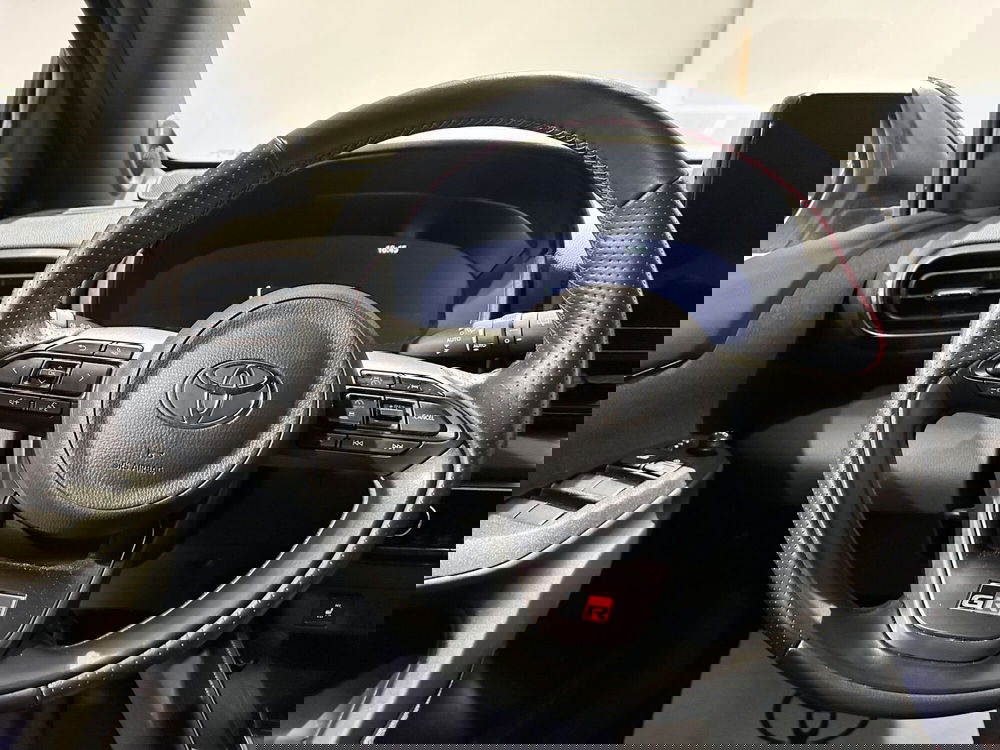 Toyota Yaris GR Sport usata a Milano (6)