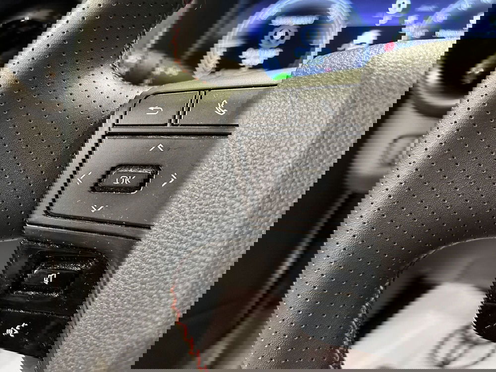 Toyota Toyota C-HR usata a Milano (16)