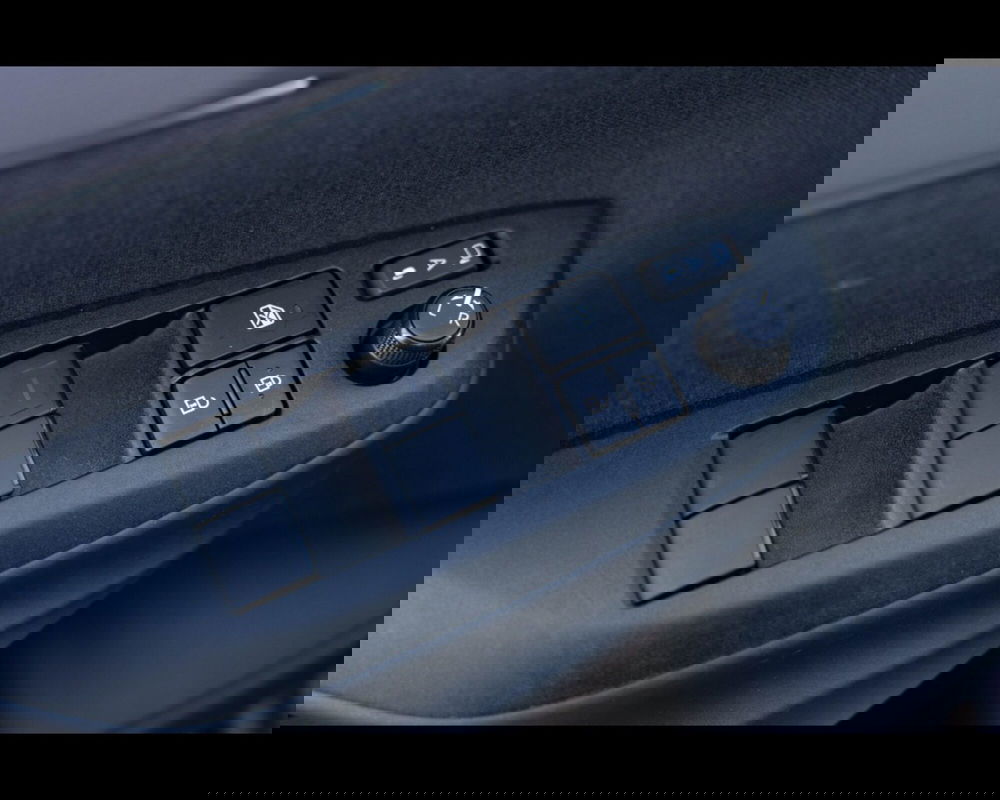 Toyota Yaris Cross usata a Venezia (17)