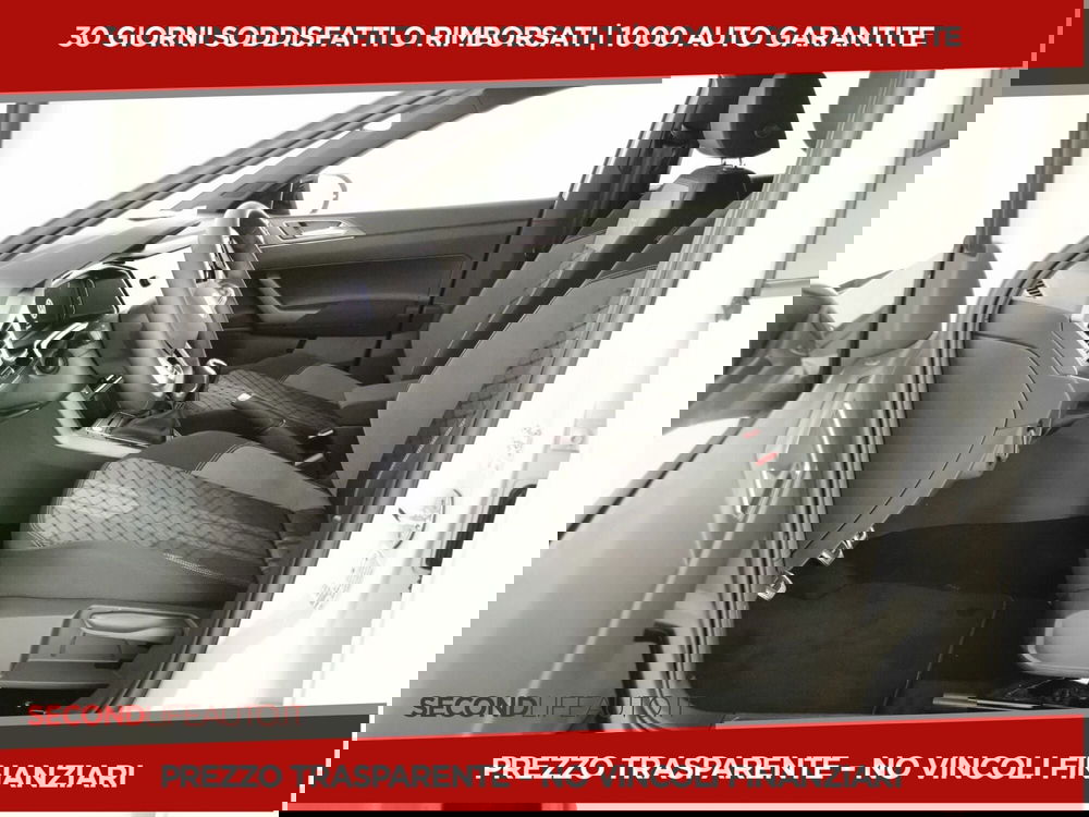 Volkswagen Taigo nuova a Chieti (7)