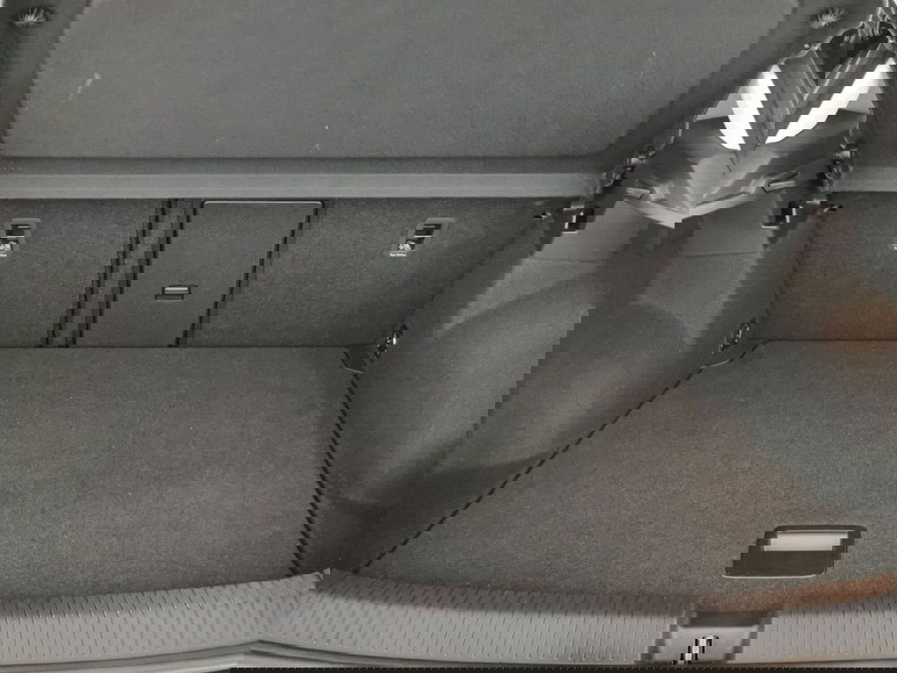 Volkswagen T-Roc usata a Roma (7)