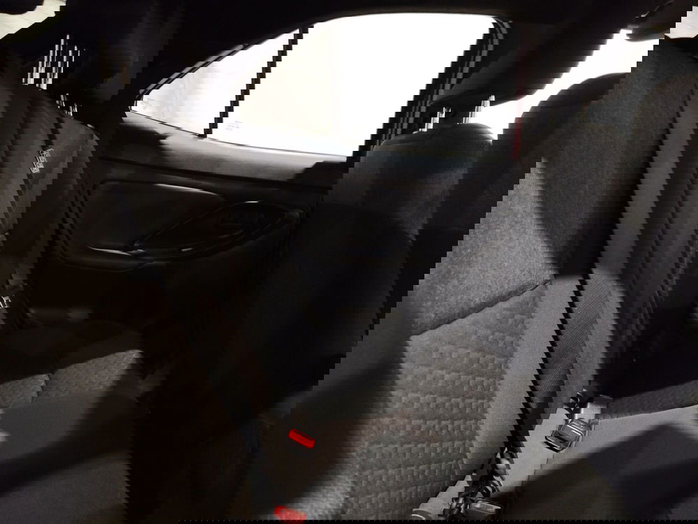 Toyota Yaris Cross usata a Roma (7)