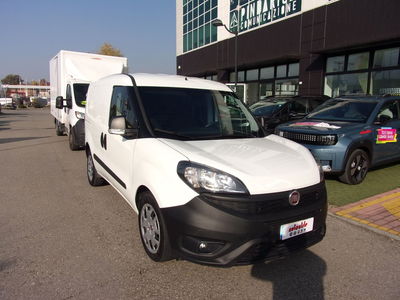 Fiat Dobl&ograve; cargo combi N1 1.6 mjt 120cv CH1 Lounge S&amp;S del 2022 usata a Reggio nell&#039;Emilia